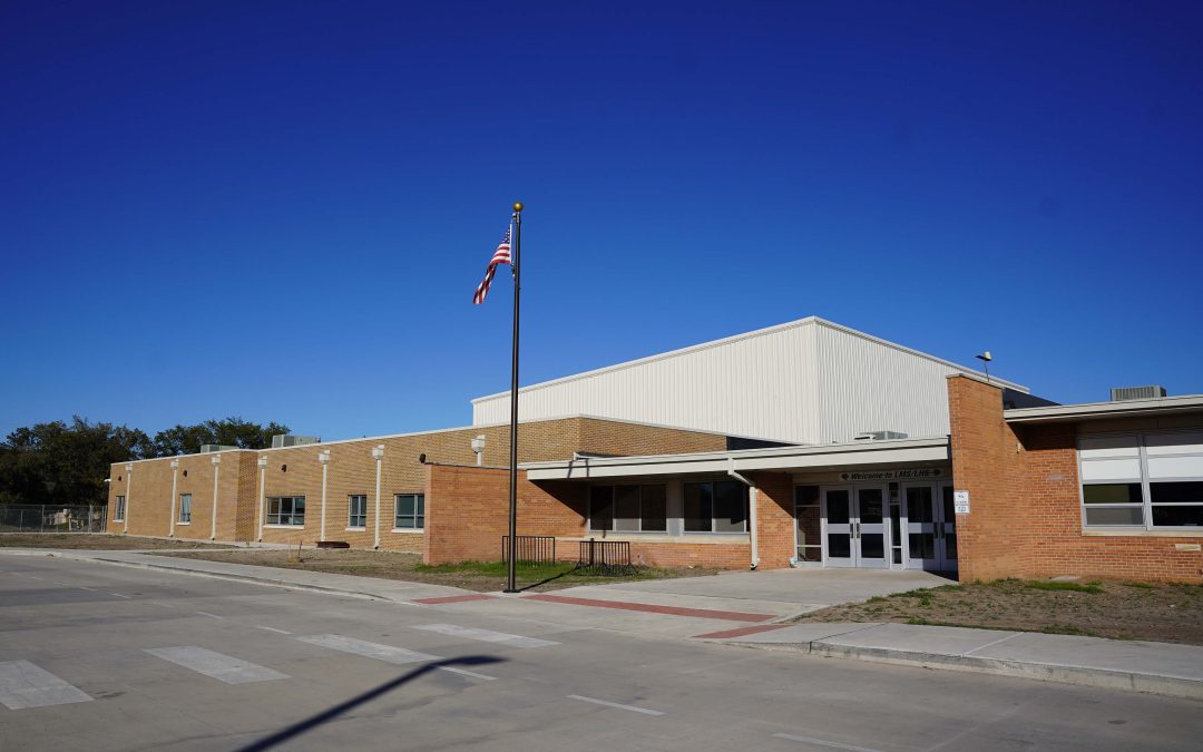 La Crosse USD 395​
